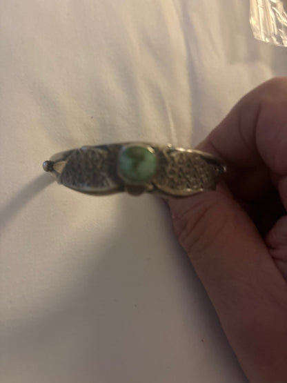 Samson Etsitty Thunderbird Turquoise Cuff - Turquoise Mustang