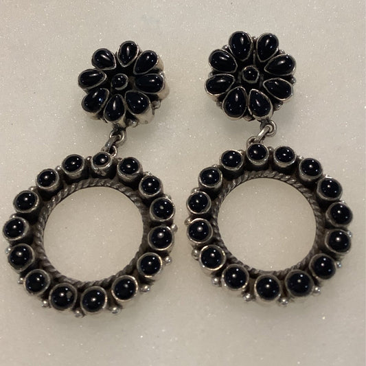 Earrings, Onyx, circle drop w/ Daisy Studs, DD - Turquoise Mustang