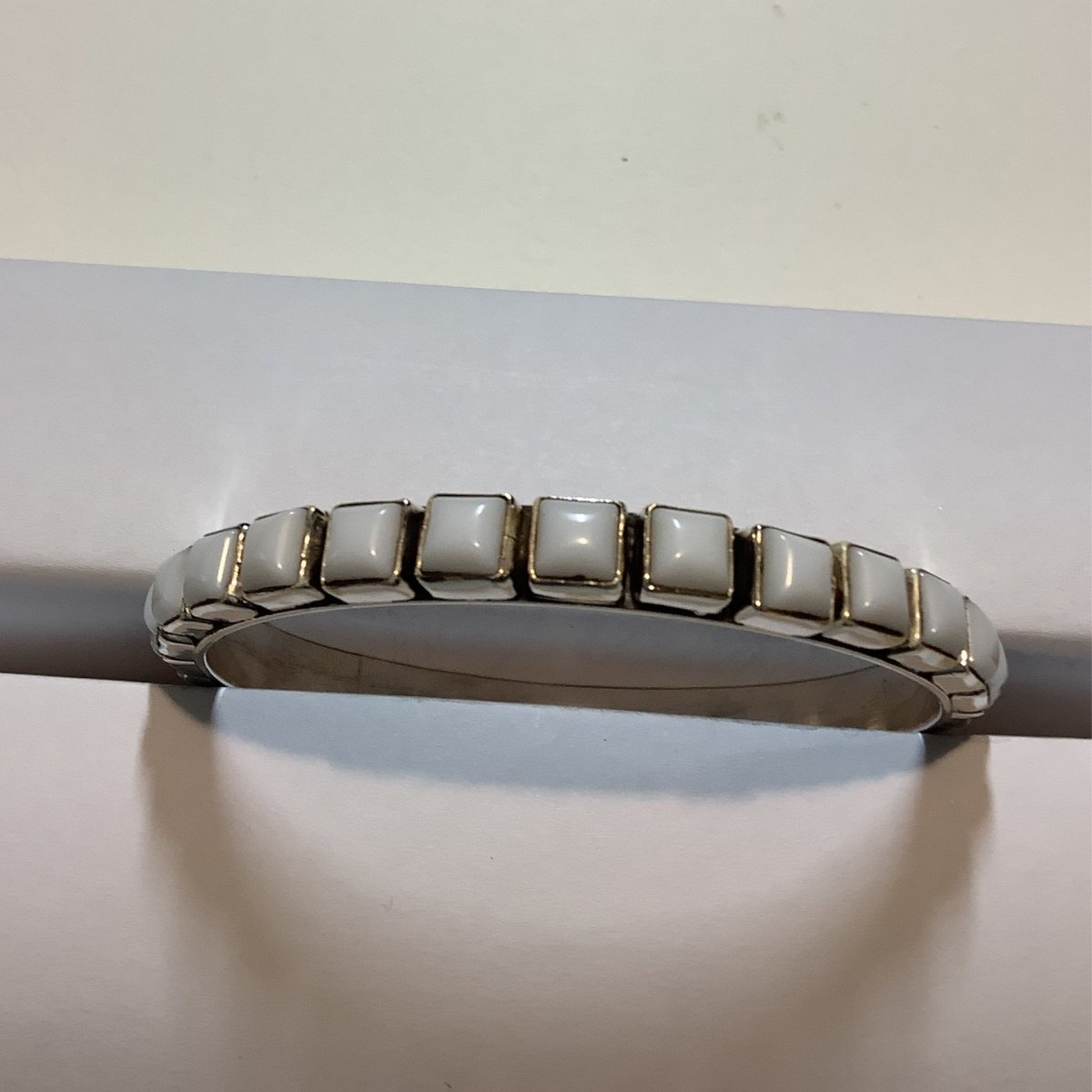 Bangle, Medium Square White Jade DD - Turquoise Mustang