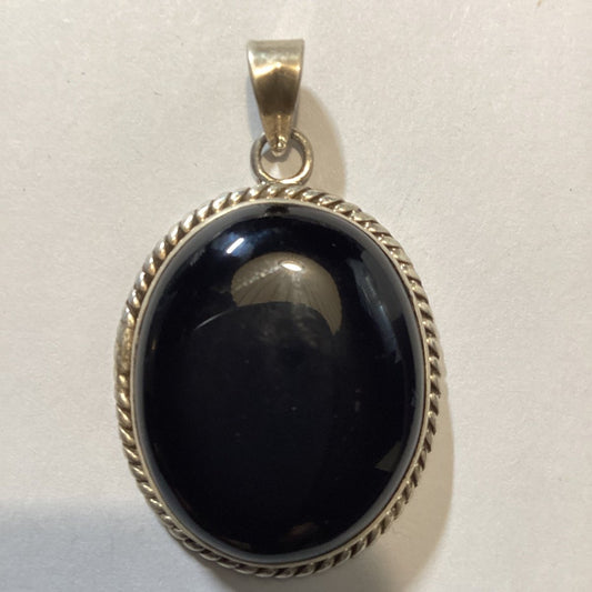 Pendant, Oval Black Onyx, Rope Bezel, Darryl Becenti? - Turquoise Mustang