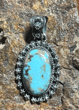 The Zinia Pendant - Turquoise Mustang
