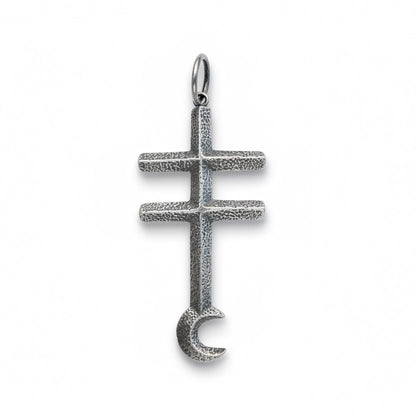 Tufa Cast Fur Trader Style Cross Pendant in Sterling Silver, Dan Dodson - Turquoise Mustang