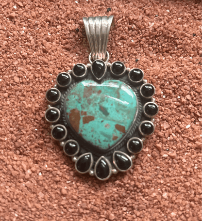 The Marguerite Daisy Heart Cluster Pendant - Turquoise Mustang