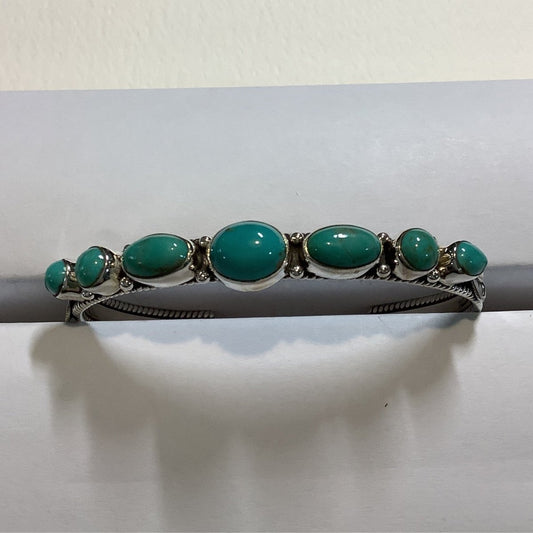 Bracelet, 7 stone Oval w Round Turquoise Cuff, DD - Turquoise Mustang