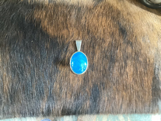 Arizona Turquoise Oval Pendant Sterling with 14k Gold Plate by LP - Turquoise Mustang