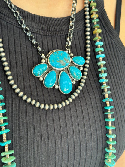 The Shash Bear Paw Necklace - Turquoise Mustang