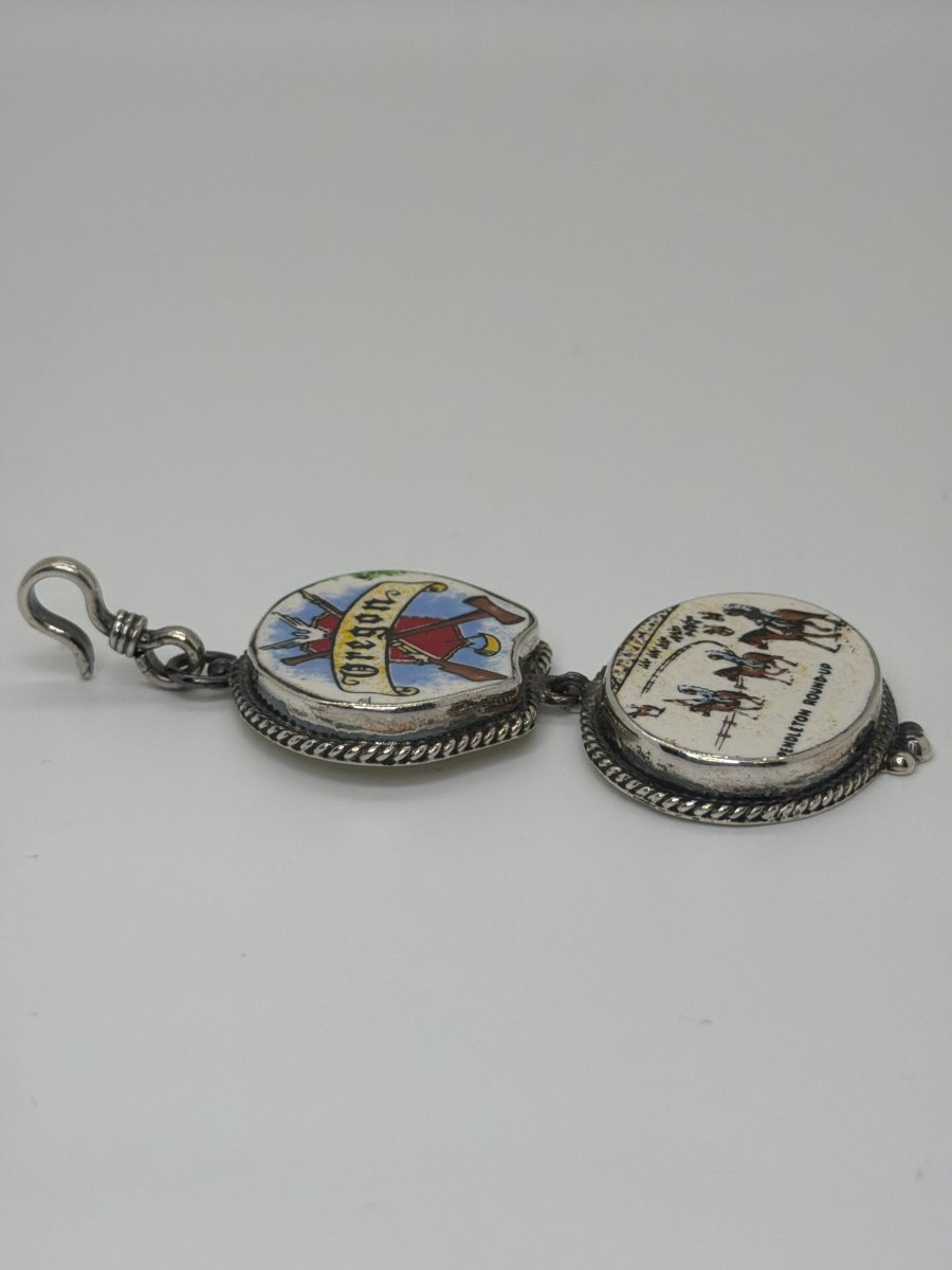 Vintage Porcelain Oregon Pendleton Round-Up Pendant by Vintage Revivals for Turquoise Mustang - Turquoise Mustang