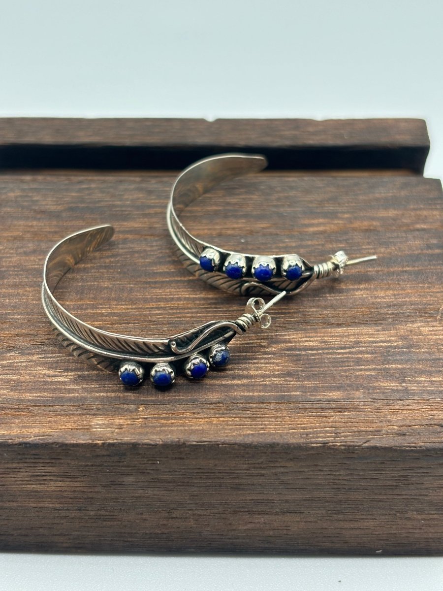 The Lady Slipper Half Hoop Feather Earring - Turquoise Mustang