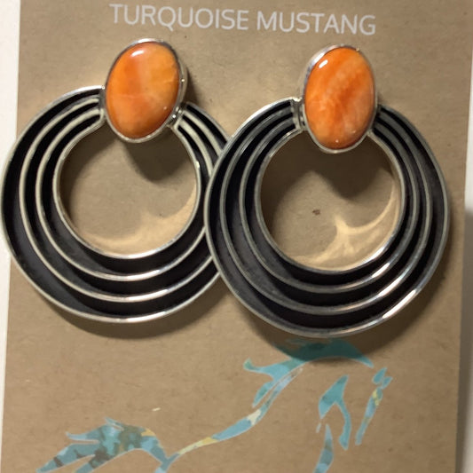 Earring, Grooved ovals, Spiny oyster posts, Francis Jones - Turquoise Mustang