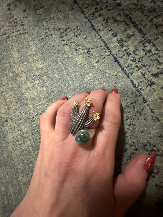 Ring, dimensional cactus with gold flowers and Sonoran cab, by GL Studios - Turquoise Mustang