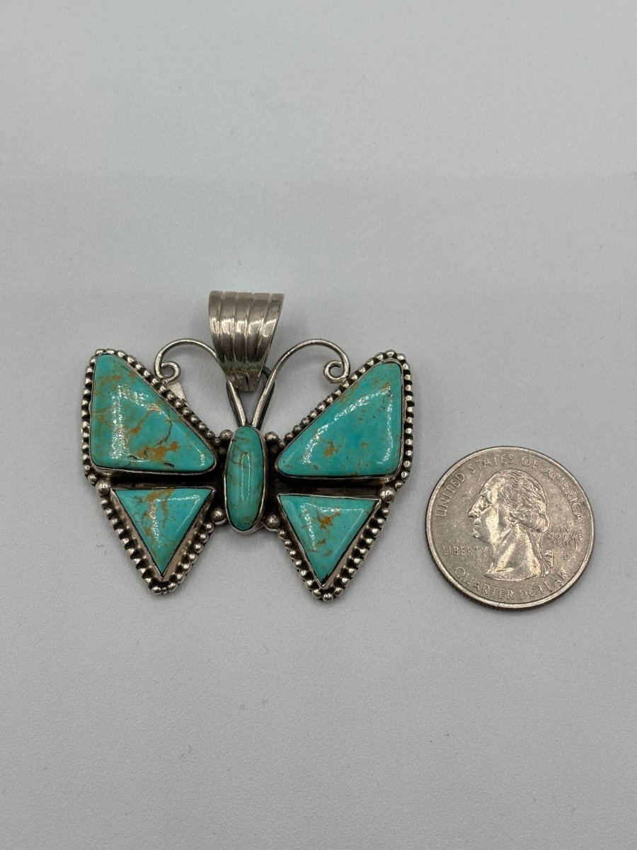 The Butterfly Bush Pendant - Turquoise Mustang