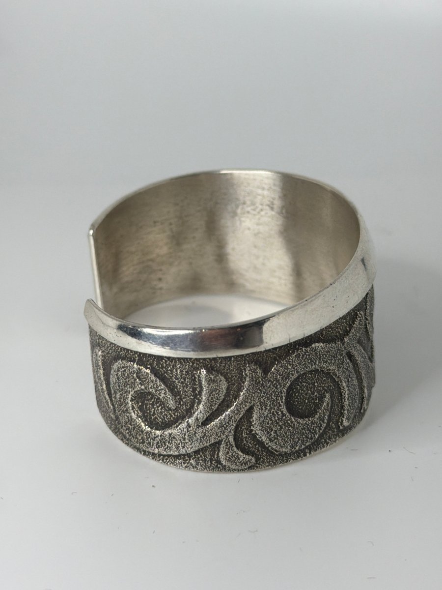 Tufa Cast All - Sterling Silver Scrollwork Cuff Bracelet, Bennie Bowakaty - Turquoise Mustang