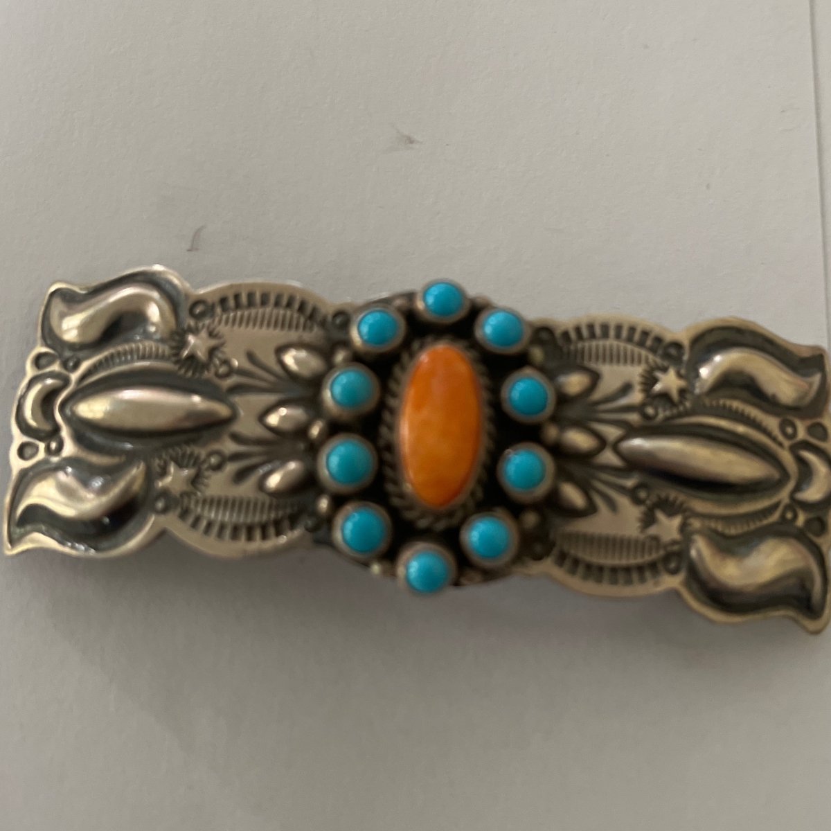 Barrette, repousee with turquoise and spiny oyster cluster, D - Turquoise Mustang