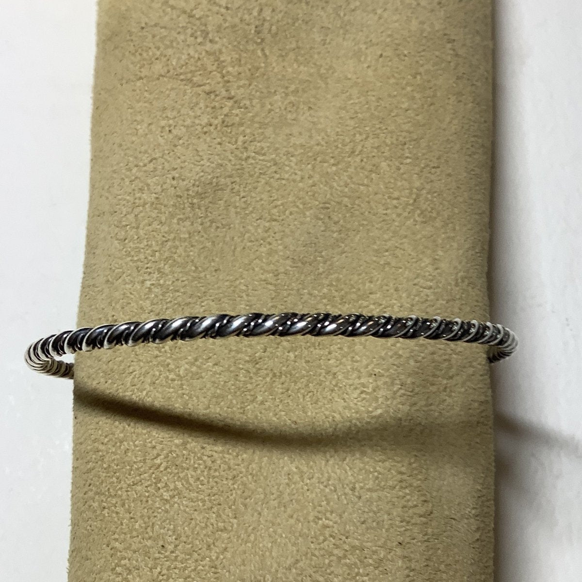 Elaine Tahe Twisted Rope 2 - Wire Bangle - Turquoise Mustang
