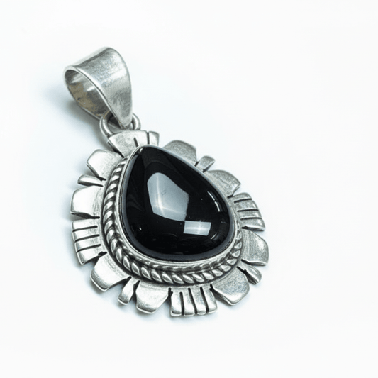 The Daphne Pendant in Black Onyx - Turquoise Mustang