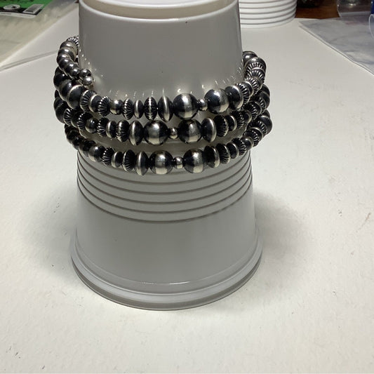 Bracelet, Memory wire Mixed Navajo Pearls and Saucers, TM - Turquoise Mustang