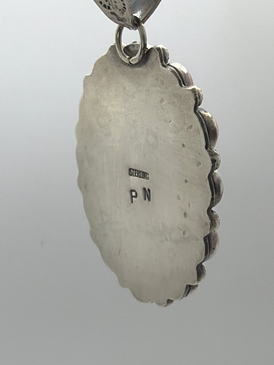 Large Oval Pink Conch Cluster Pendant, PN - Turquoise Mustang