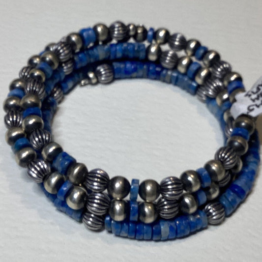 Bracelet, Memory wire Mixed Navajo Pearls & Lapis heishi, corrugated, TM - Turquoise Mustang
