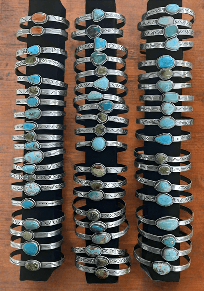 Pueblo Single Stone Bracelet - Turquoise Mustang