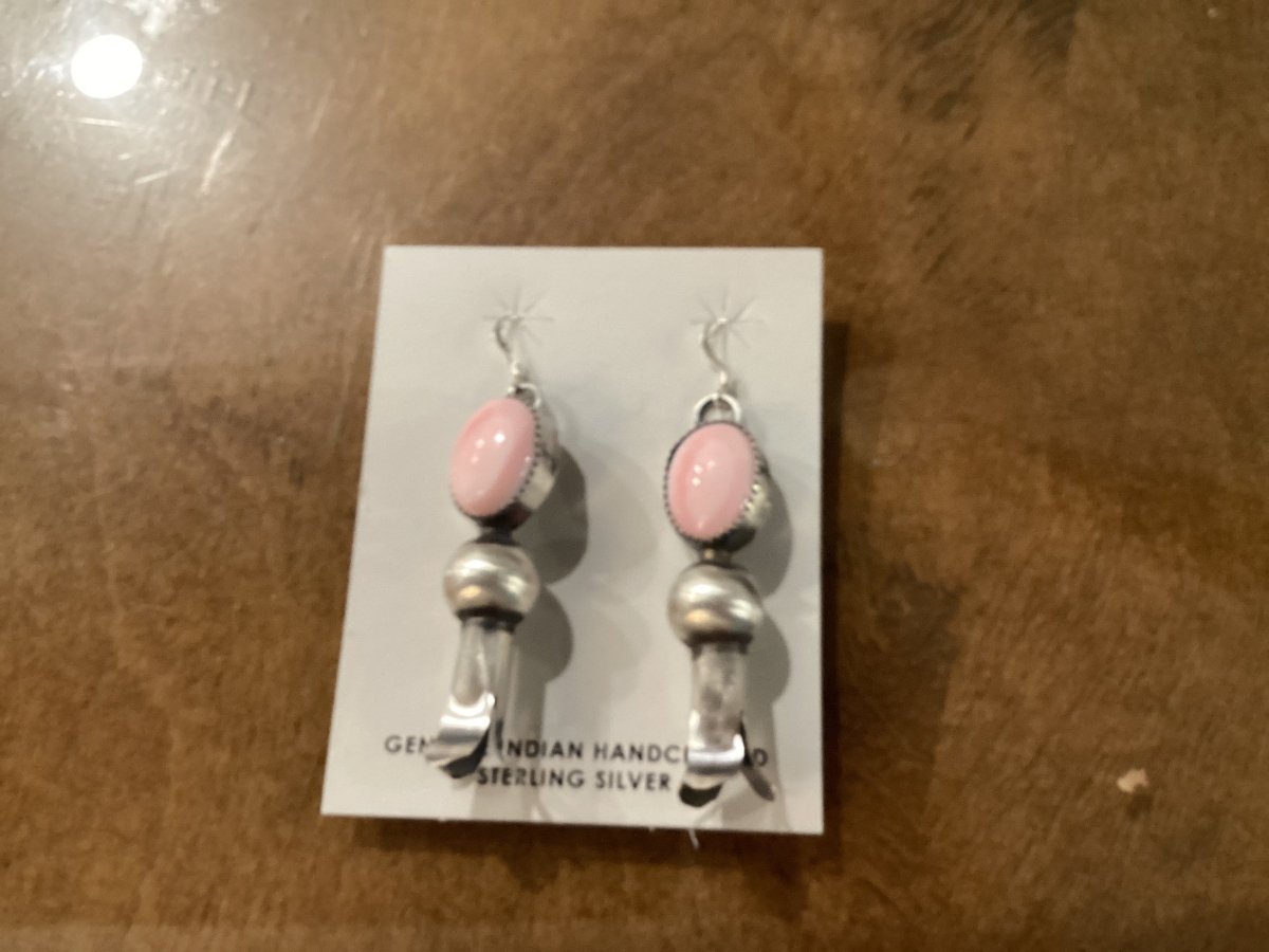 Pink Blossom Pink Squash Conch Earrings - Turquoise Mustang