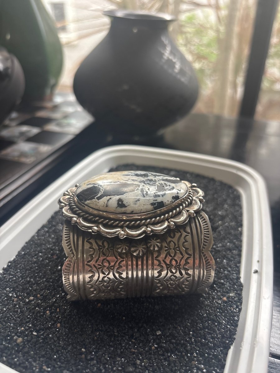 Extra wide cuff, White Buffalo Oval, in Heavy Gauge Sterling Silver by Chris Yazzie - Turquoise Mustang