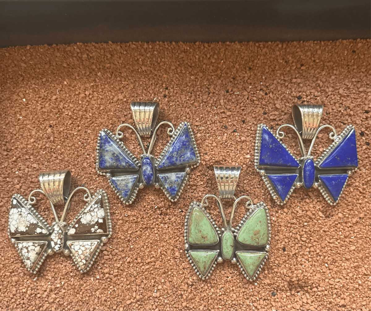 The Butterfly Bush Pendant - Turquoise Mustang