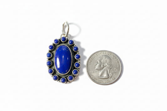 The Camelia Oval Cluster Pendant - Turquoise Mustang
