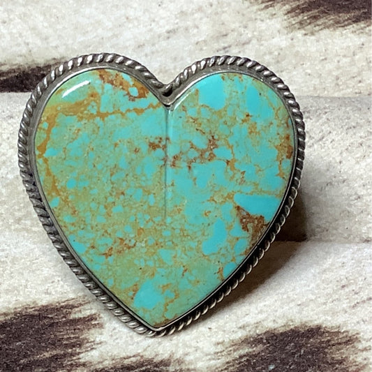 Ring, Large Heart Kingman, Nicely stamped shank, Daryll Cadman - Turquoise Mustang