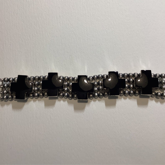 Bracelet, Navajo Pearl, 4 - strand, Onyx crosses, DD - Turquoise Mustang