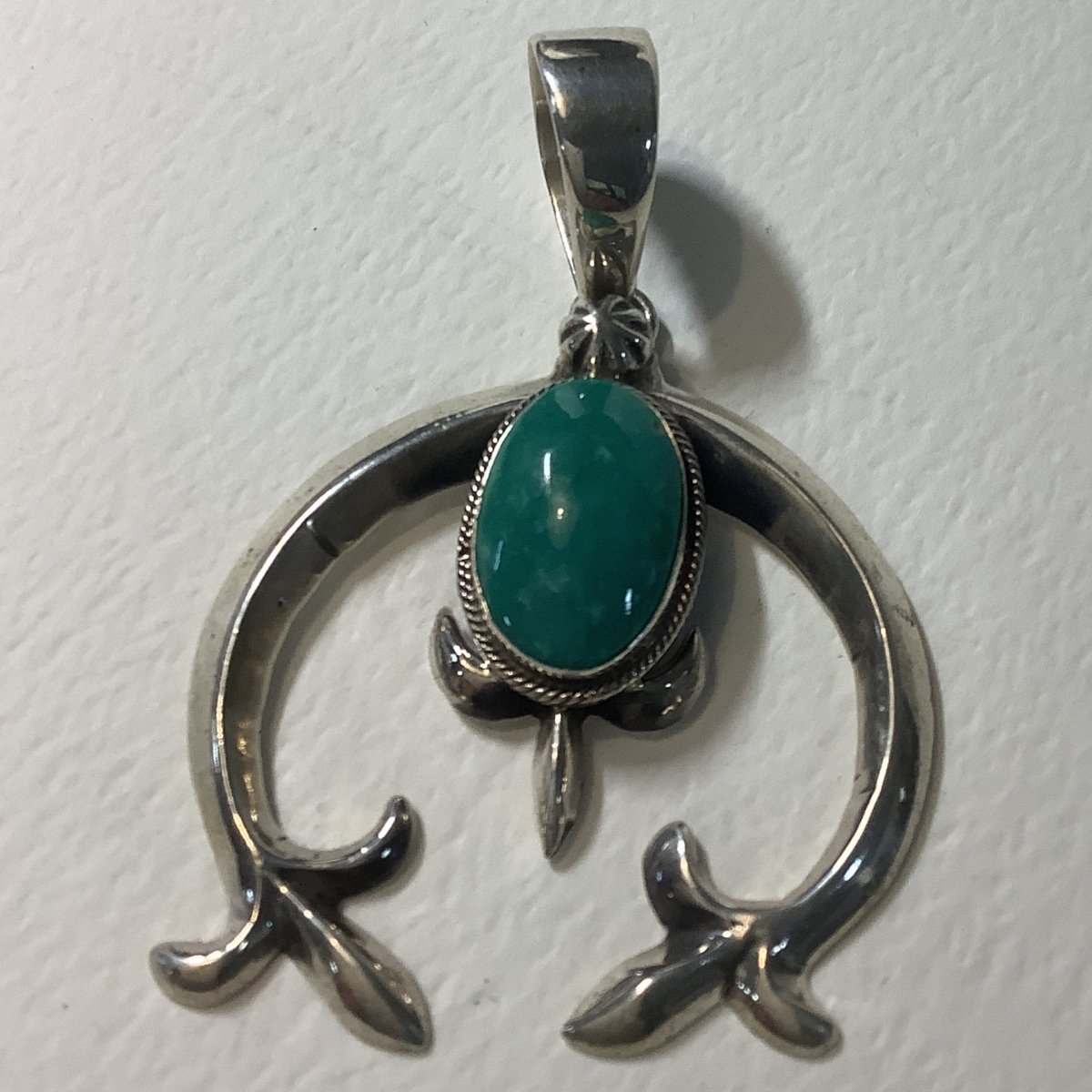 Pendant, Naja, Large Heavy cast with Turquoise oval and "fleur - de - lis" ends, DD (1) - Turquoise Mustang