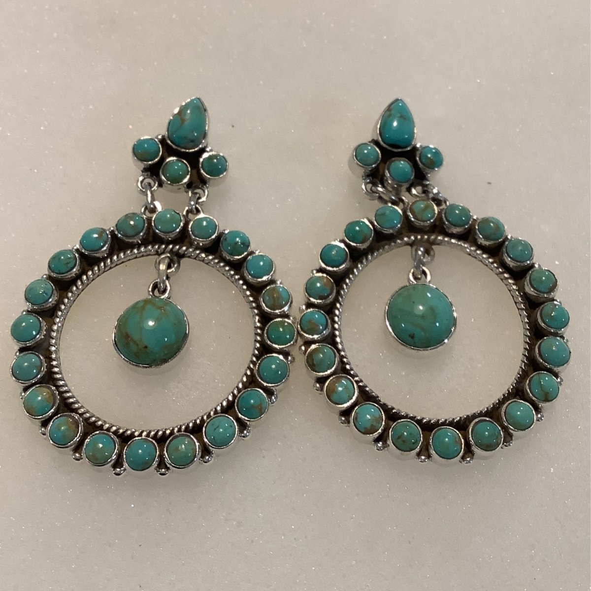 Earrings, Turquoise, circle drop w/ Round Pendulums, DD (1) - Turquoise Mustang