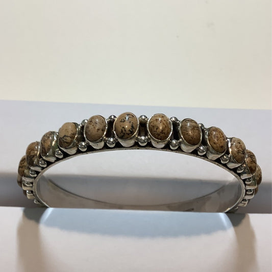 Bangle, Large Oval Jasper 27 stone, DD - Turquoise Mustang